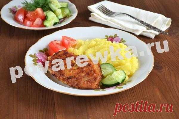 Отбивные из куриного филе в кляре на сковороде: рецепт с фото