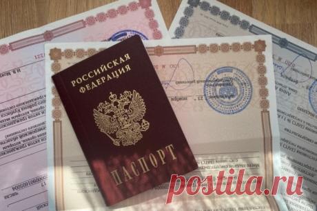 В Петербурге потерявшую паспорт девушку выдали замуж за африканца. В ближайшее время суд может признать брак недействительным.