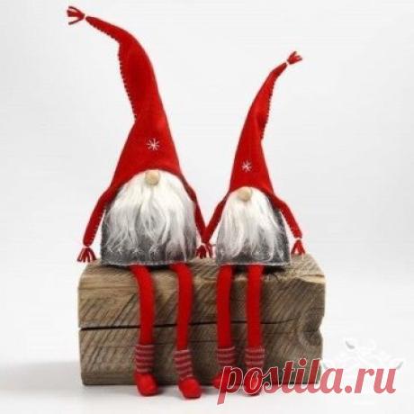 Новогодние гномики из фетра