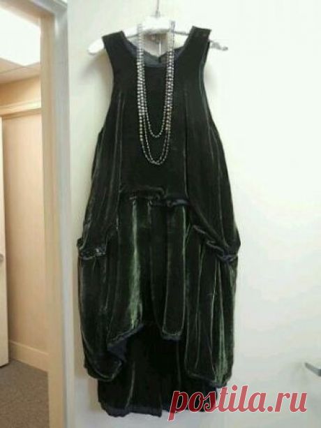 #коллекции
#сошьемназаказ
Бархат и тафта от Кристы Ларсон. много фото