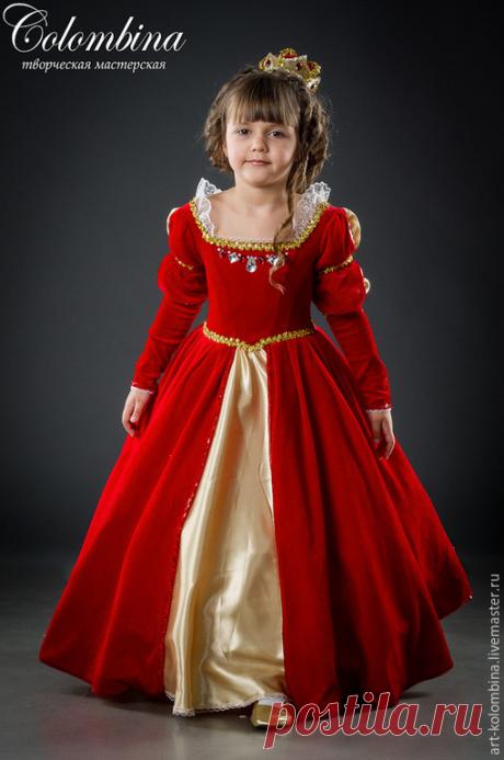 Купить Костюм королевы - ярко-красный, королева, костюм королевы, атлас, велюр