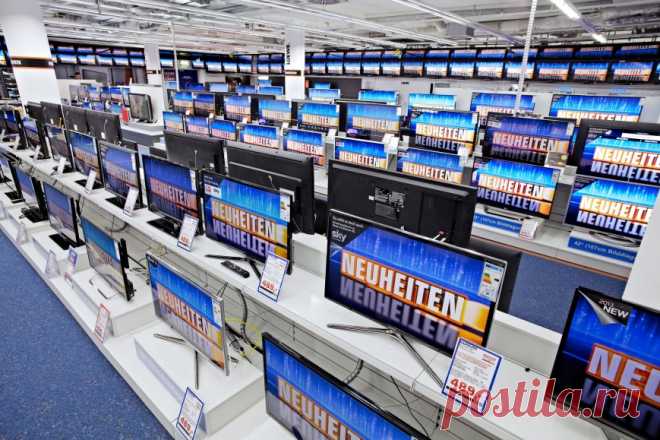 Как выбрать телевизор для дома в 2018 году - Советы экспертов Покупка нового телевизора в дом – непростая задача при нынешнем курсе рубля, но когда, собственно, об этом задумываться, если не в сезон посленовогодних ск