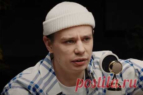 Популярный российский комик рассказал о «колхозниках» на концертах за границей. Популярный российский стендап-комик Сергей Орлов высказался об аудитории в Дубае. «В Дубае живет гораздо больше колхозников, чем в Перми. Это вообще не в обиду Перми», — заявил он в беседе с блогером Александром Соколовским, отвечая на вопрос о том, как зарубежная аудитория относится к его шуткам.