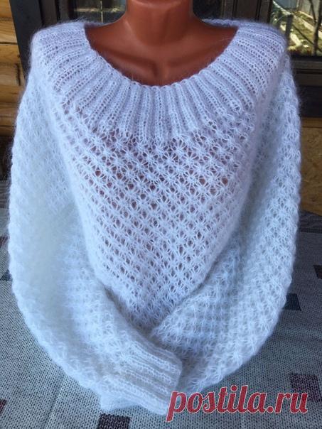 Моя любимая модель джемпера. Связана из мохера Классик от Ализе.