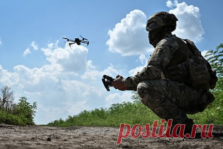 Украина трижды попыталась атаковать российскую колонию. Вооруженные силы Украины три раза за четыре дня пытались атаковать здание российской исправительной колонии в Брянске с помощью беспилотника «Рубака». 13 октября БПЛА был найден на территории ИК-2, он был начинен пятью килограммами взрывчатого вещества и боеприпасом КЗ-3.