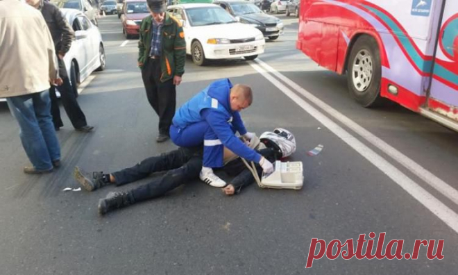 В Ростове мотоциклист насмерть сбил женщину-пешехода