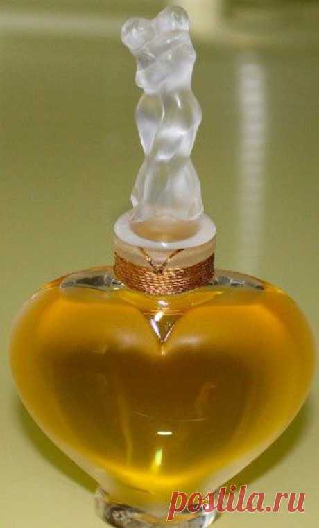 Lalique France Amour Crystal Perfume/Parfum Bottle Sealed Nudes/Heart 2 oz 60 ml