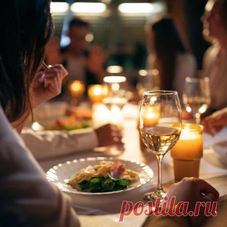 [тест] Выбери бургер, и мы скажем, без чего у тебя не складываются отношения 🍔 | Без доверия 💔
Конечно, комплименты и свидания хороши, но если вы не будете доверять друг другу, то ты рано или поздно ускользнешь от него. Тревожность + избегание = 😬