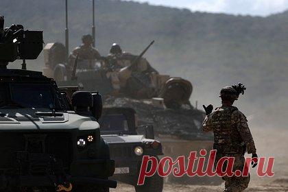 МИД Литвы заявил о возможном нападении России на НАТО. Министр иностранных дел Литвы Габриэлюс Ландсбергис предупредил о возможном внезапном нападении России на НАТО. «Мы не можем ждать, пока Россия действительно нападет на каждую европейскую страну — на юге, на севере, на востоке и на западе», — заявил глава литовского МИД.