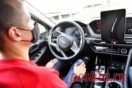 Раскрыты главные недостатки беспилотных автомобилей. Распространение беспилотных автомобилей приведет к росту пассажиров авто и негативно повлияет на экологию. Специалист компании Revolutions Future Mobility Джованни Чирчелла спрогнозировал ухудшение проблемы загрязнения окружающей среды из-за популярности беспилотников, основываясь на данных водителей Tesla.