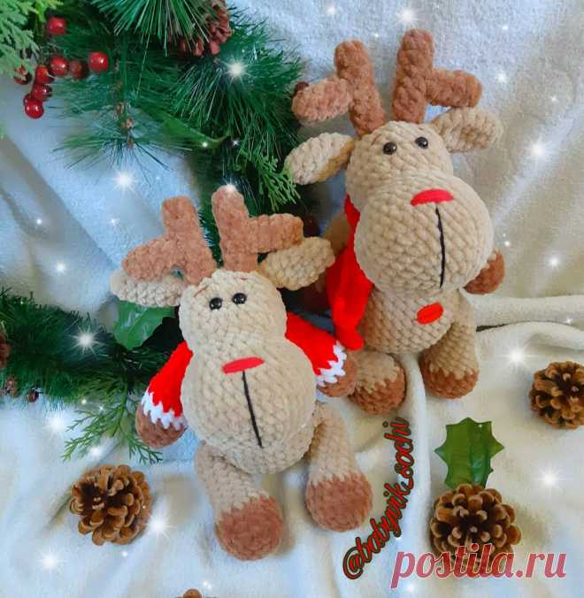 Новогодний олень амигуруми крючком