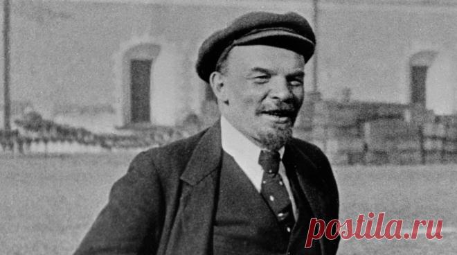 Кем был Николай Ленин, под чьим именем вошёл в историю вождь революции Некоторые думают, будто Ленин — фамилия какого-то дальнего родственника Ульяновых, к которому они питали особую приязнь и, чтобы почтить его память Владимир Ильич взял себе такой партийный псевдоним. Кто-то считает, что так звали одного из предков Ульянова, который, в отличие от родителей вождя «имел пролетарское происхождение». Бытует мнение будто псевдоним возник в память о Ленском расстреле 1912 года...