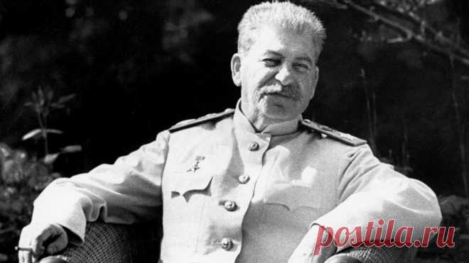 "Ленин был основателем великого государства, а Сталин развил и вознёс его над другими странами" — реплика Лукашенко, с которой не поспоришь | Гражданский дневник | Дзен