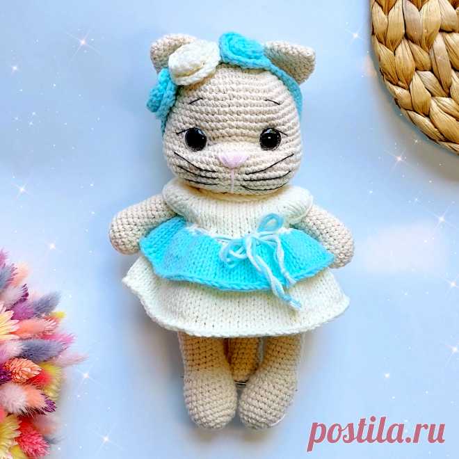 PDF Котята крючком. FREE crochet pattern; Аmigurumi animal patterns. Амигуруми схемы и описания на русском. Вязаные игрушки и поделки своими руками #amimore - котик, котёнок, кот, кошечка, кошка.
