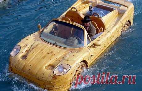 Автомобиль-амфибия «Ferrari F50»