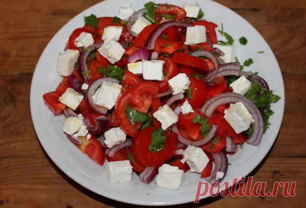 Подруга по привычкам подсказала рецепт вкусного салата из сезонных овощей
Салат из простых, сезонных овощей готовлю практически все лето. Легко быстро и очень вкусно. Моя подруга по привычкам питания и времени провождения подсказала мне интересный салат из простых овощей. Салатик. Какая подруга спросите вы? А мы с ней не имеем ничего общего кроме утренних прогулок. Как то познакомились мы когда я однажды осеним утром прогуливалась […]
Читай дальше на сайте. Жми подробнее ➡