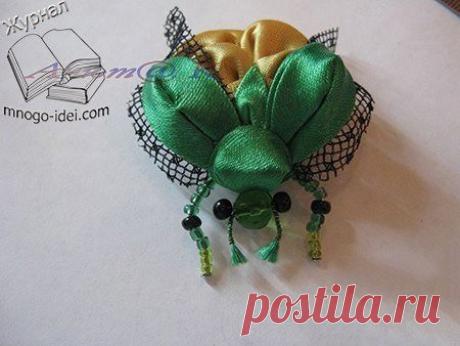 Оригинальная брошь-жучок из атласной ленты: мастер-класс