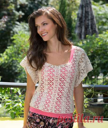 Lace Essence Top | Red Heart