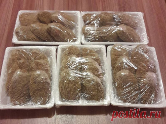 Полуфабрикаты из фарша для заморозки своими руками: лучшие идеи с пошаговыми рецептами Из мясного фарша несложно приготовить своими руками множество различных полуфабрикатов для заморозки.