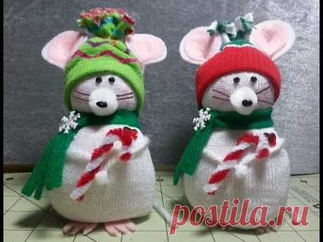 DIY~Adorable Christmas Mouse Made From Child's Dollar Tree Sock! EASY NO-SEW!