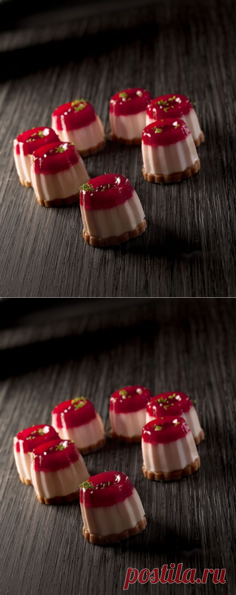 Pannacottine alle fragole - Italian Gourmet