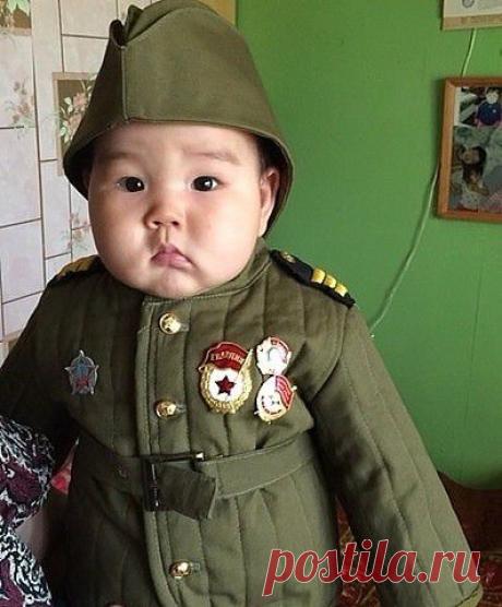 Какие славные и гордые Ватнички растут у нас . г.Якутск