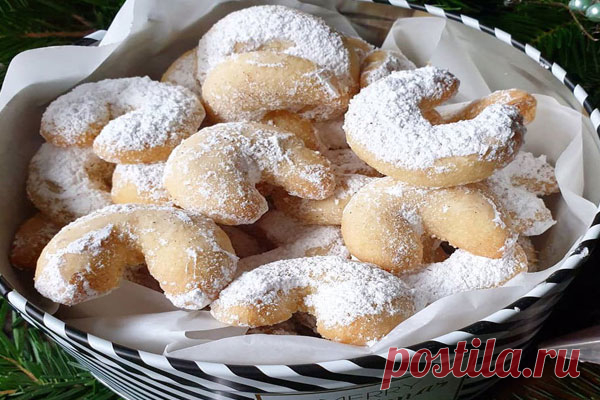 Ванильное печенье

Вкусное рассыпчатое ванильное печенье можно испечь на праздник. Например, на Рождество