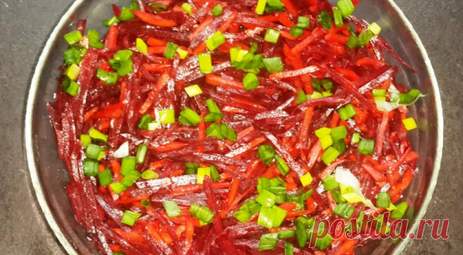 Постный салат из свеклы и моркови 
