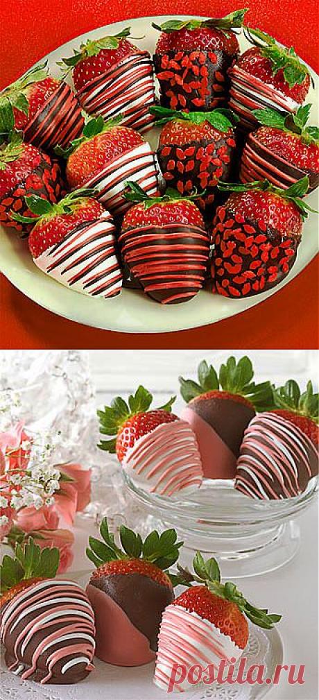 Романтический ужин для влюбленных. Фруктовый десерт в шоколаде