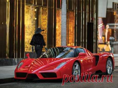 Floyd Mayweather Just Made A Couple Million Auctioning Off One Of His Ferrari Enzos