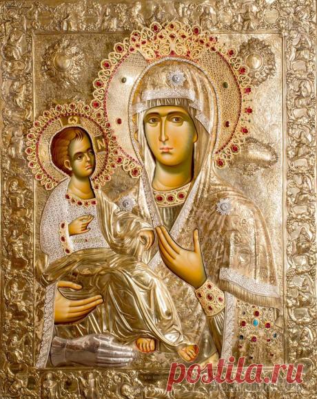 Троеручица - икона, которая лечит