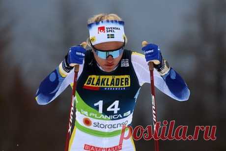 Шведская лыжница-чемпионка заявила об отказе соревноваться с россиянами. Обладательница Малого хрустального глобуса в спринтерских гонках Линн Сван заявила, что не будет соревноваться с россиянами. «Я не считаю, что мы должны открываться перед россиянами. Я говорю то же самое, что и в прошлом году: я не хочу выходить на старт против российских лыжников», — сказала она.