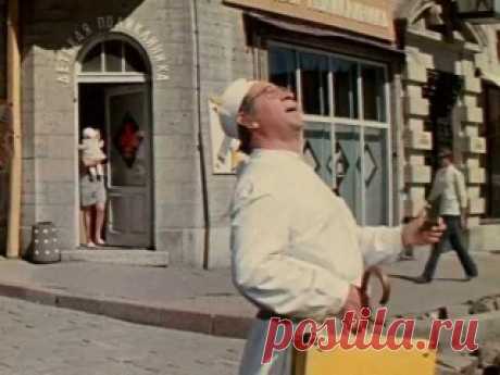 ~ ФИЛЬМЫ ДЛЯ ДЕТЕЙ (СССР)

1. Приключения желтого чемоданчика.
2. Новые похождения кота в сапогах.
3. Весёлые истории.
4. Мальчик с пальчик. 
5. Принцесса - гусятница.
6. Три толстяка.
7. Три Орешка Для Золушки. 
8. Беляночка и Розочка.

ૐ Ведическая Семья ૐ