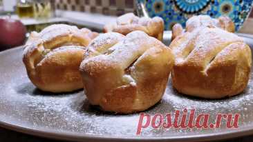 У меня яблоки в сезон уходят все до последнего. Такую вкуснющую выпечку готовлю, всем знакомым уже раздала. Рецепты обалденные! | Розовый баклажан | Дзен(***)
