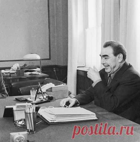 50 лет со дня прихода к власти.
фото из архива ИТАР ТАСС.