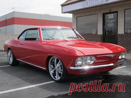 Chevrolet : Corvair Monza