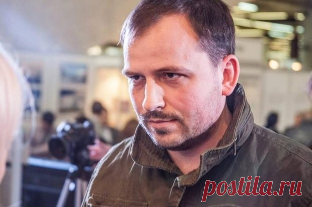 Мы начинаем привыкать к этой жуткой реальности 
 













13 февраля на заседании Совета депутатов муниципального округа Ломоносовский должны были утвердить План проведения местных праздничных и социально-значимых мероприятий, мероприятий по …