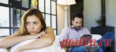 Непроницаемый. Отгородившийся. Недоступный. Тот, кто никогда не делится чувствами и мыслями. Бывает, что время идет, а партнер продолжает оставаться для нас тайной за семью печатями. Можно ли изменить такое положение дел? #отношения #эмоциональность #токсичность #семейнаяпсихология