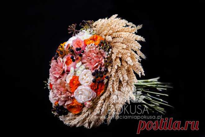 Kwiaciarnia POKUSA - Kielce - wiązanki ślubne, wiązanki okolicznościowe, rośliny doniczkowe, dodatki florystyczne, upominki - doręczanie kwiatów