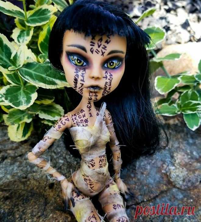 @gothicdreamers в Instagram: «Ahmanet 🔥🔥🔥🔥 by:@ladyspoonart  #doll #dollart #art #artistic #instagoth #gothgoth #goth #ahmanet #themummy #aesthetics #aesthetic #mummy…» 1,068 отметок «Нравится», 5 комментариев — @gothicdreamers в Instagram: «Ahmanet 🔥🔥🔥🔥 by:@ladyspoonart  #doll #dollart #art #artistic #instagoth #gothgoth #goth #ahmanet…»
