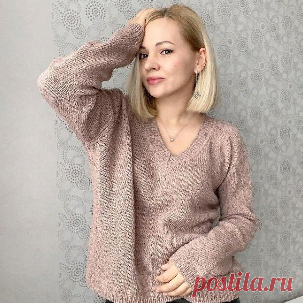 Базовый пуловер из твидовой пряжи.