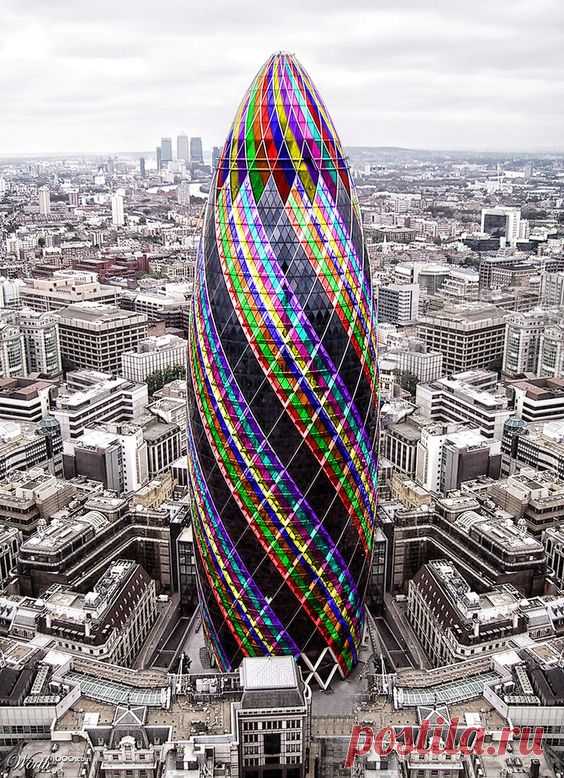 The bullet building [The Gherkin], London