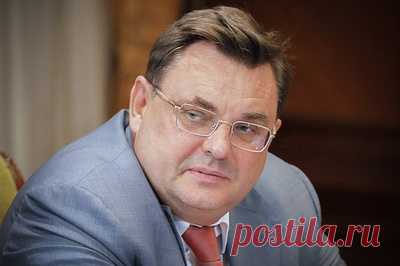 Чуйченко предложил сделать амурского тигра брендом Еврейской автономной области. По словам министра юстиции РФ, популяция амурского тигра на территории региона насчитывает 16-18 особей