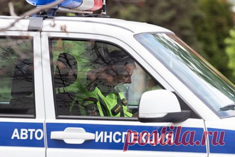 Россиянин почти двое суток удерживал в машине не пустившую его домой пьяным подругу