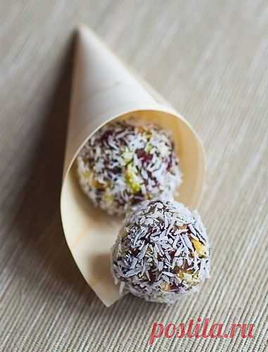 ГОТОВИМ ПОЛЕЗНЫЕ СЛАДОСТИ! *ЭНЕРГЕТИЧЕСКИЕ ШАРИКИ*.