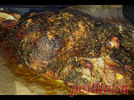 НОГА ЯГНЁНКА В КОРОЧКЕ ИЗ СПЕЦИЙ