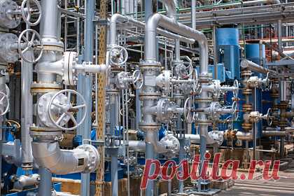 В России оценили сроки отказа Евросоюза от российского газа. Финансист, эксперт программы "Экономическая политика" Московского Центра Карнеги Андреем Мовчан заявил, что Евросоюз способен уйти от российского газа за один-полтора сезона. Он добавил, что цены на такие товары, как нефть, зерно поднялись во многом из-за эмоционального всплеска на фоне спецоперации.