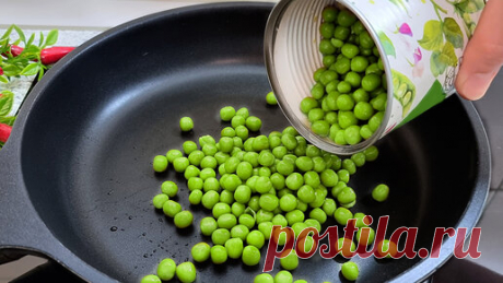 Простые рецепты | Яичница с зеленым горошком - необычно, но вкусно: простые идеи для завтрака или ужина #497