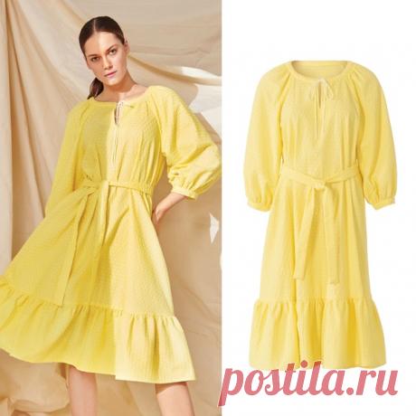 Выкройка месяца: самое популярное платье сезона
Платье расклешенного силуэта №112 B — выкройка из Burda 7/2020

Эта модель — без сомнения, один из главных летних хитов, который можно с легкостью адаптировать и для осени!

В этом сезоне платья с объемными рукавчиками и широкой оборкой по низу определенно вошли в число самых популярных.

С точки зрения кроя детали могут варьироваться, однако даже в самом простом, расклешенном, как у нас, варианте, оно смотрится по‑настоящему...