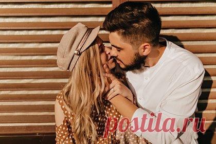 Раскрыты пять явных признаков влюбленности